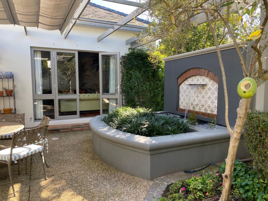 4 Bedroom Property for Sale in Val De Vie Estate Western Cape